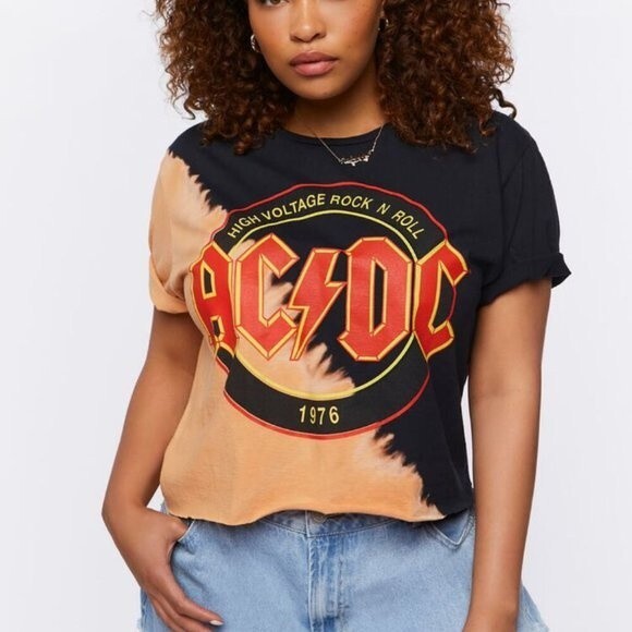 Plus Size ACDC Bleach Graphic Cropped Tee | 3X NWT - Picture 11 of 11